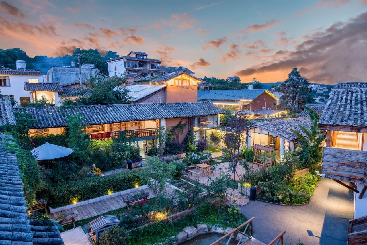 Yan Qi Si He Homestay 昆明 エクステリア 写真